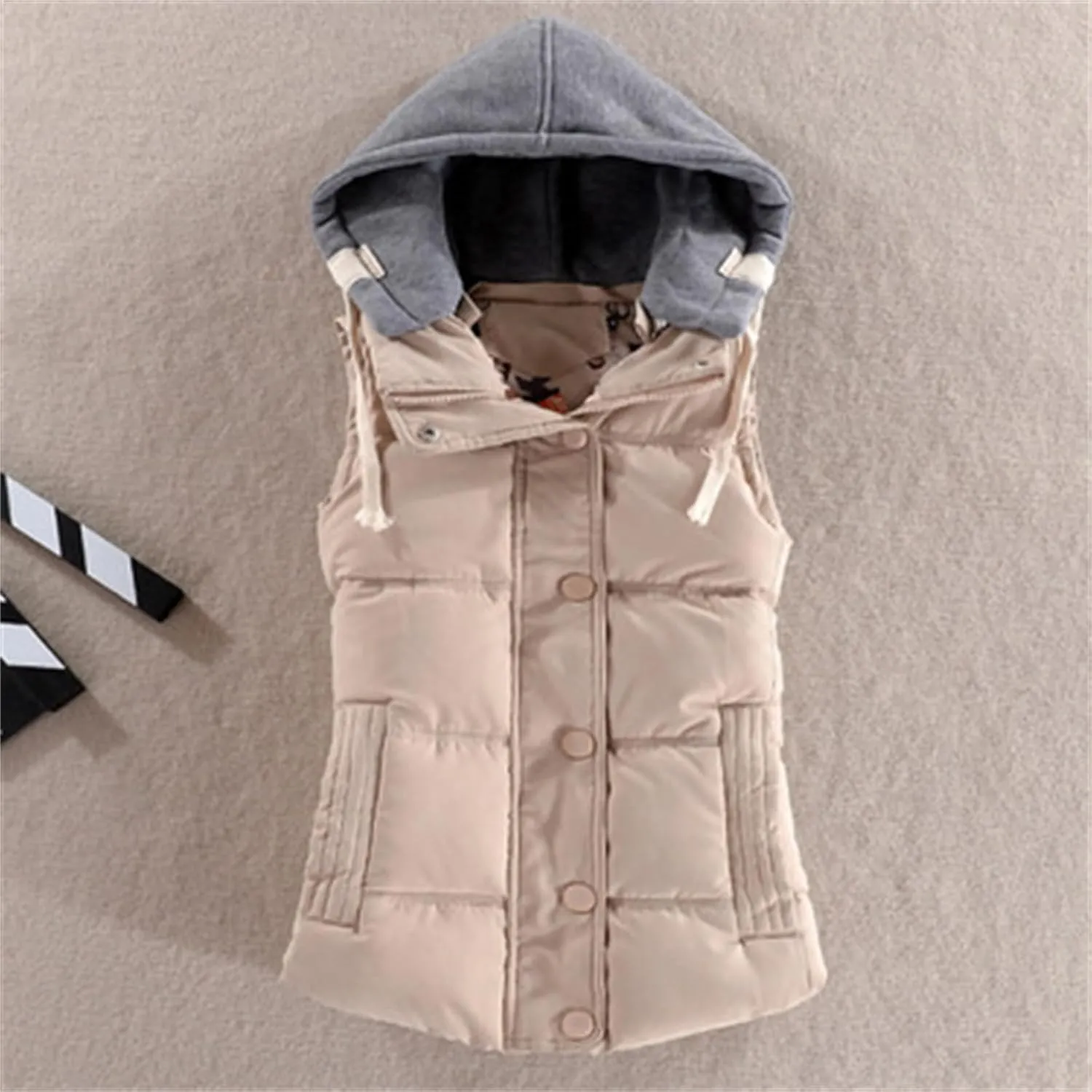 Smoneyful Puffer Vest Women with Hood Sleeveless Quilted Removable Hooded Winter Puffer Vest Thicked Warm Coats Down Jackets