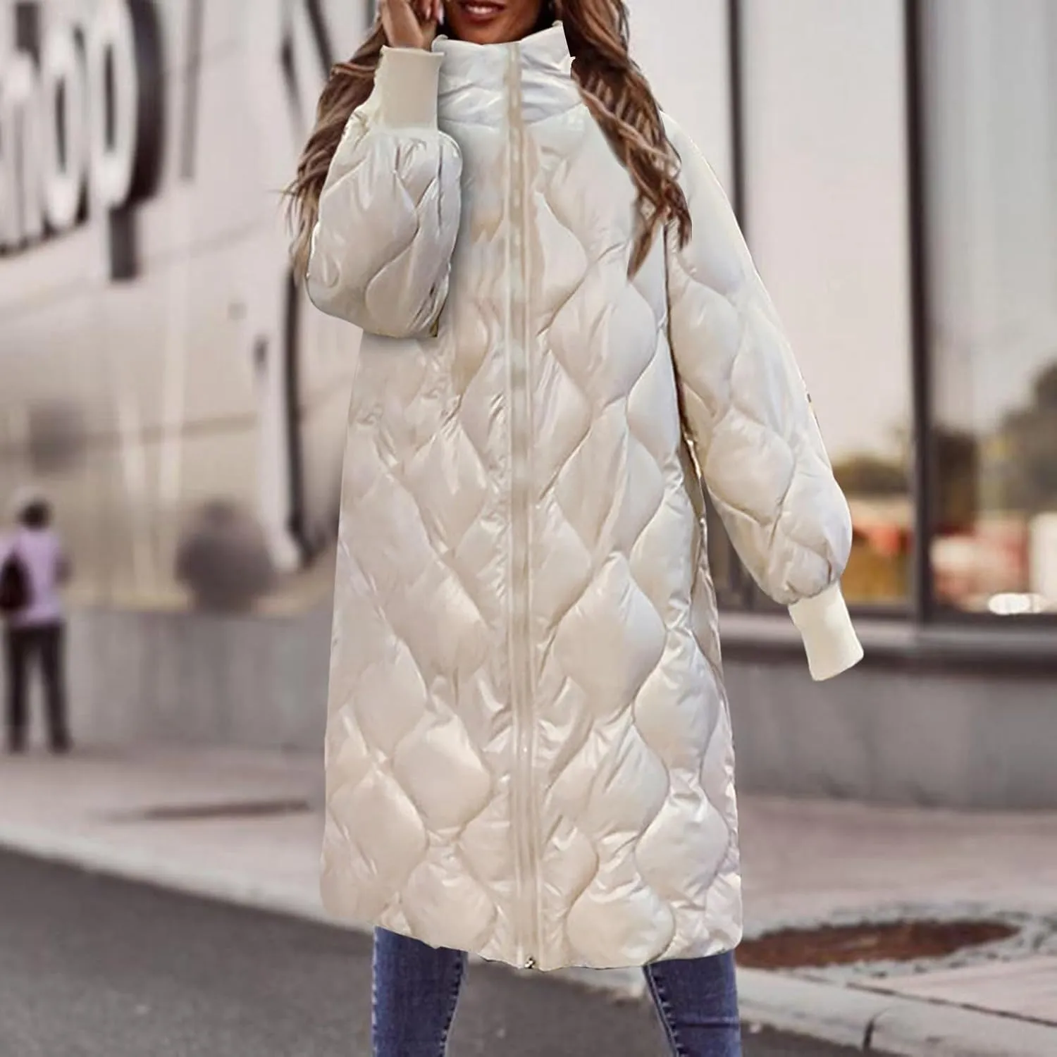Womens Oversized Hooded Puffer Coat Lightweight Warm Quilted Winter Jacket Long Down Parka for Outdoor Use