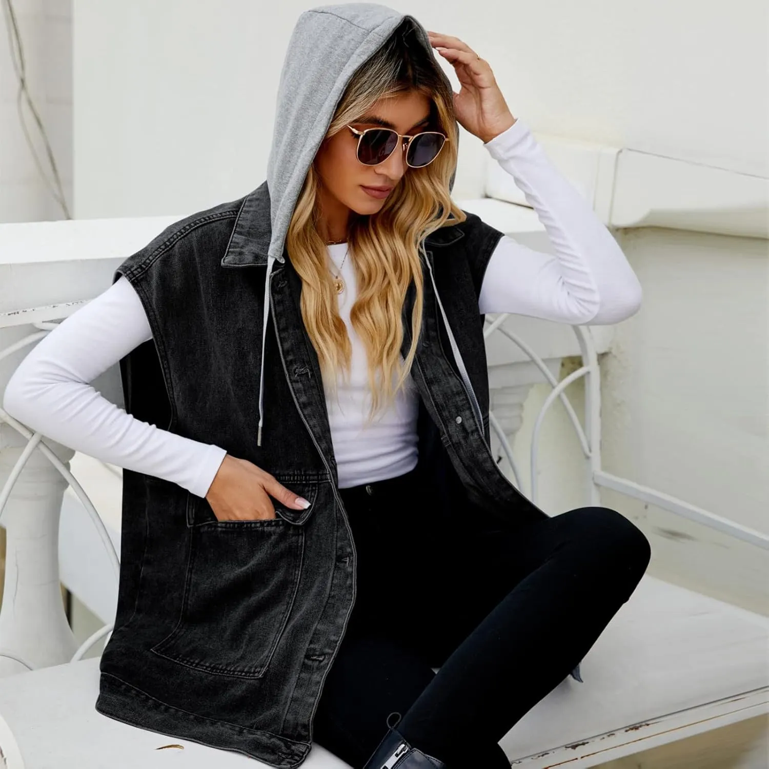 Women’s Sleeveless Hooded Denim Jacket Hoodie Casual Oversized Button Mid-Long Casual Denim Vest With Detachable Hood