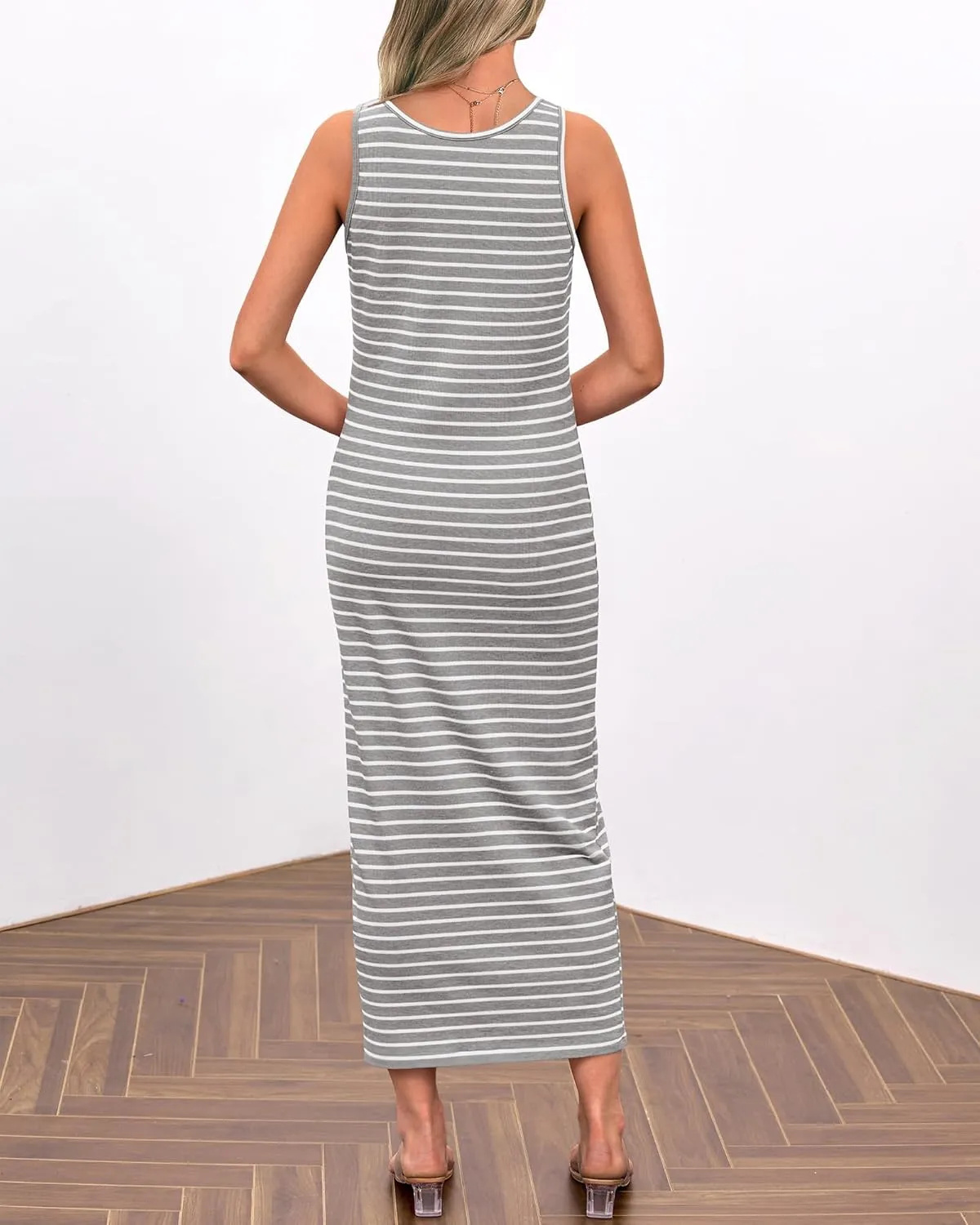 Women's Sleeveless Striped Dress Summer Casual Jumper Dresses U Neck Bodycon Dresses Fashion Trendy Outfits